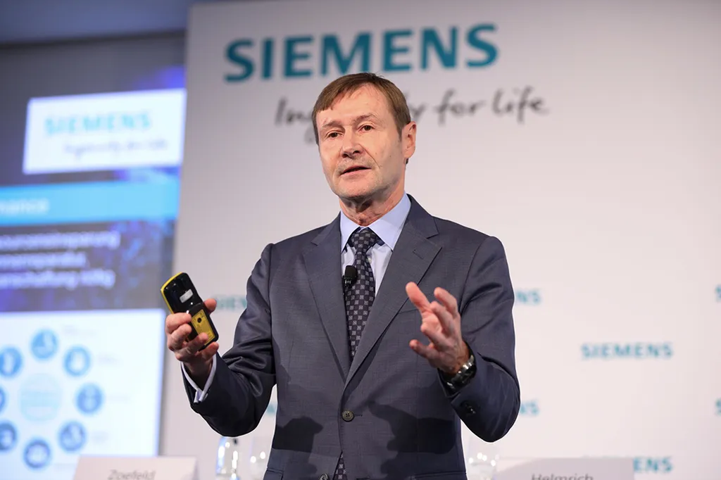 Klaus Helmrich auf der Pressekonferenz im Rahmen der SPS 2019