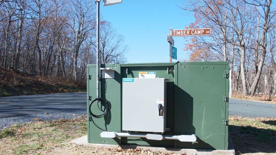 Image displays a cellular communications panel