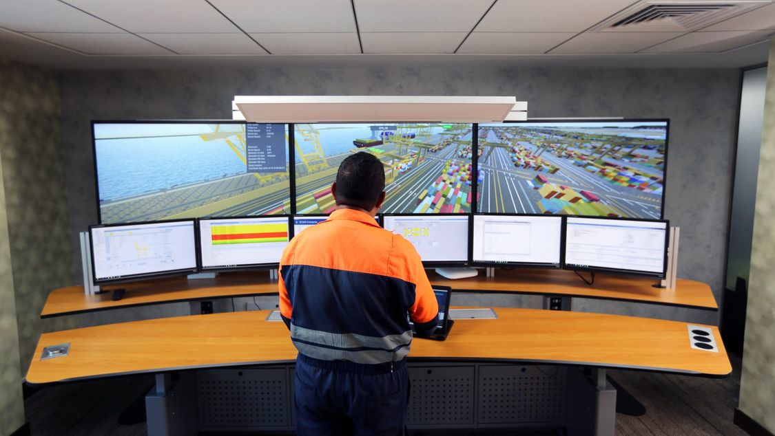 Operator working with the Terminal Supervisor System