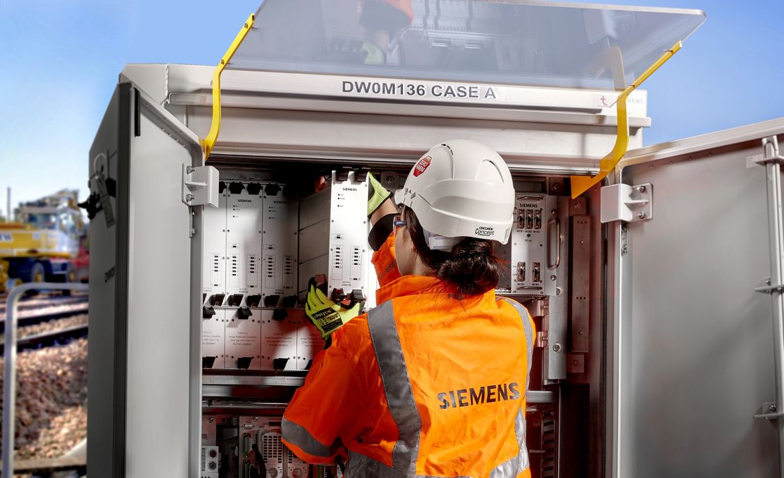 Electronic interlocking Rail Automation Siemens United Kingdom