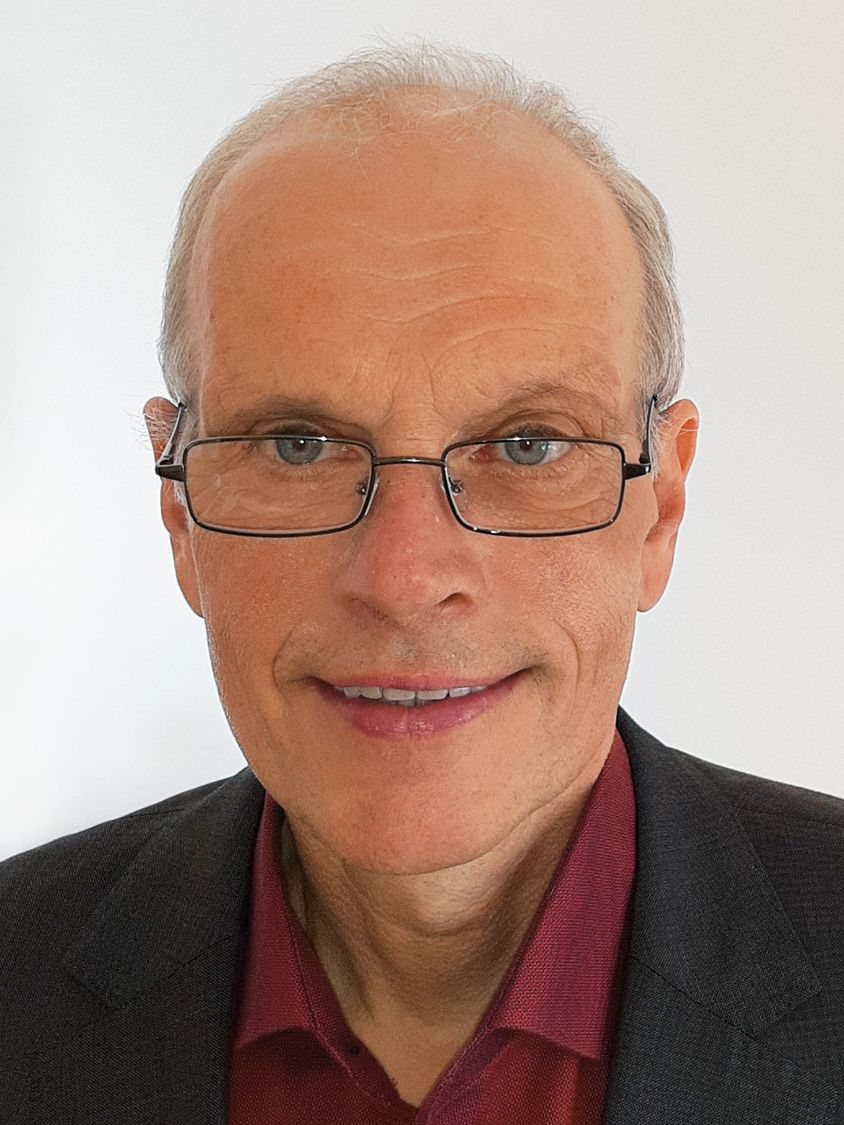 Dr. Bernd Laska, head of application development for MoComp traction converters, Nuremberg, Germany