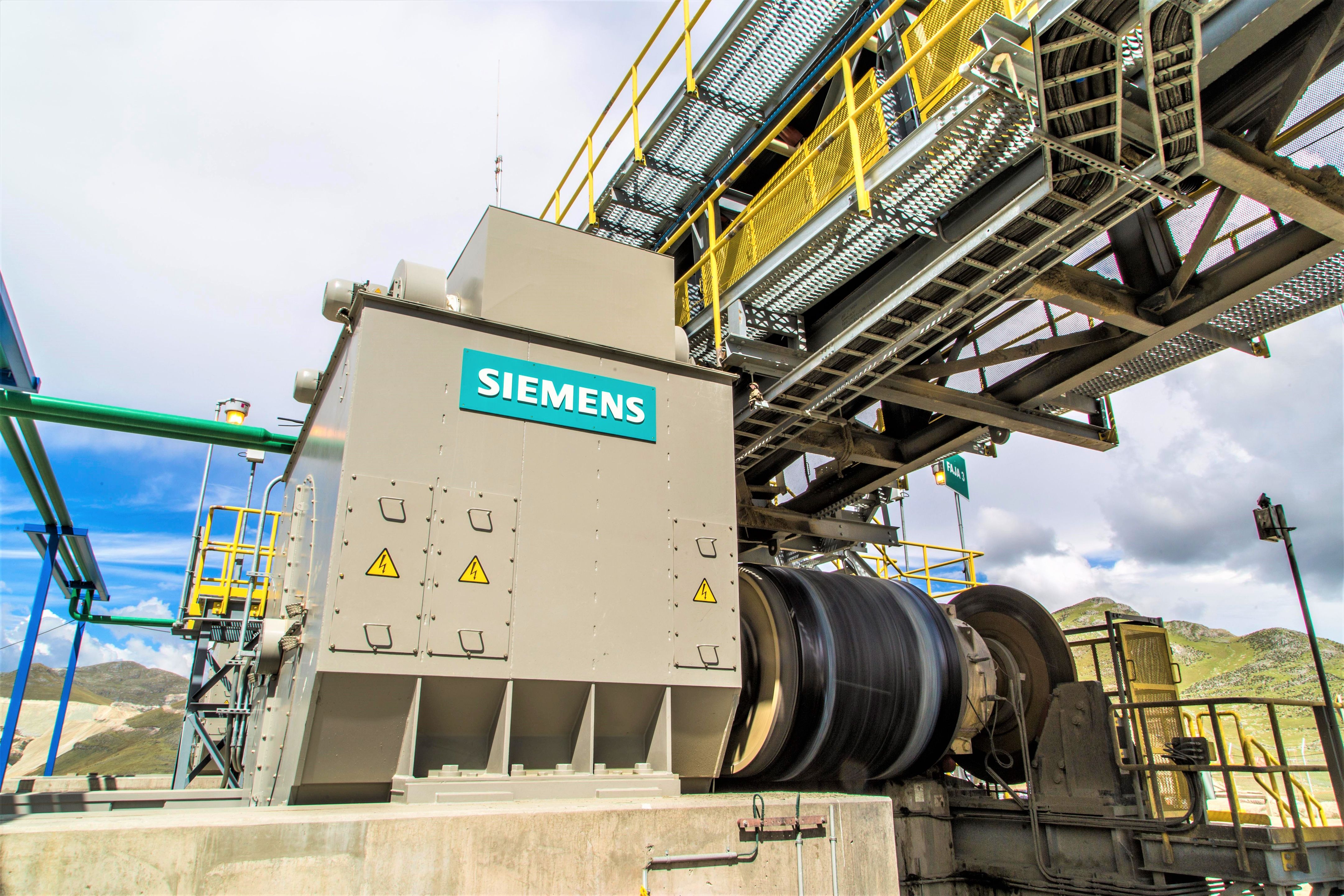 Siemens Gearless Drive Technology Powers High Capacity Overland