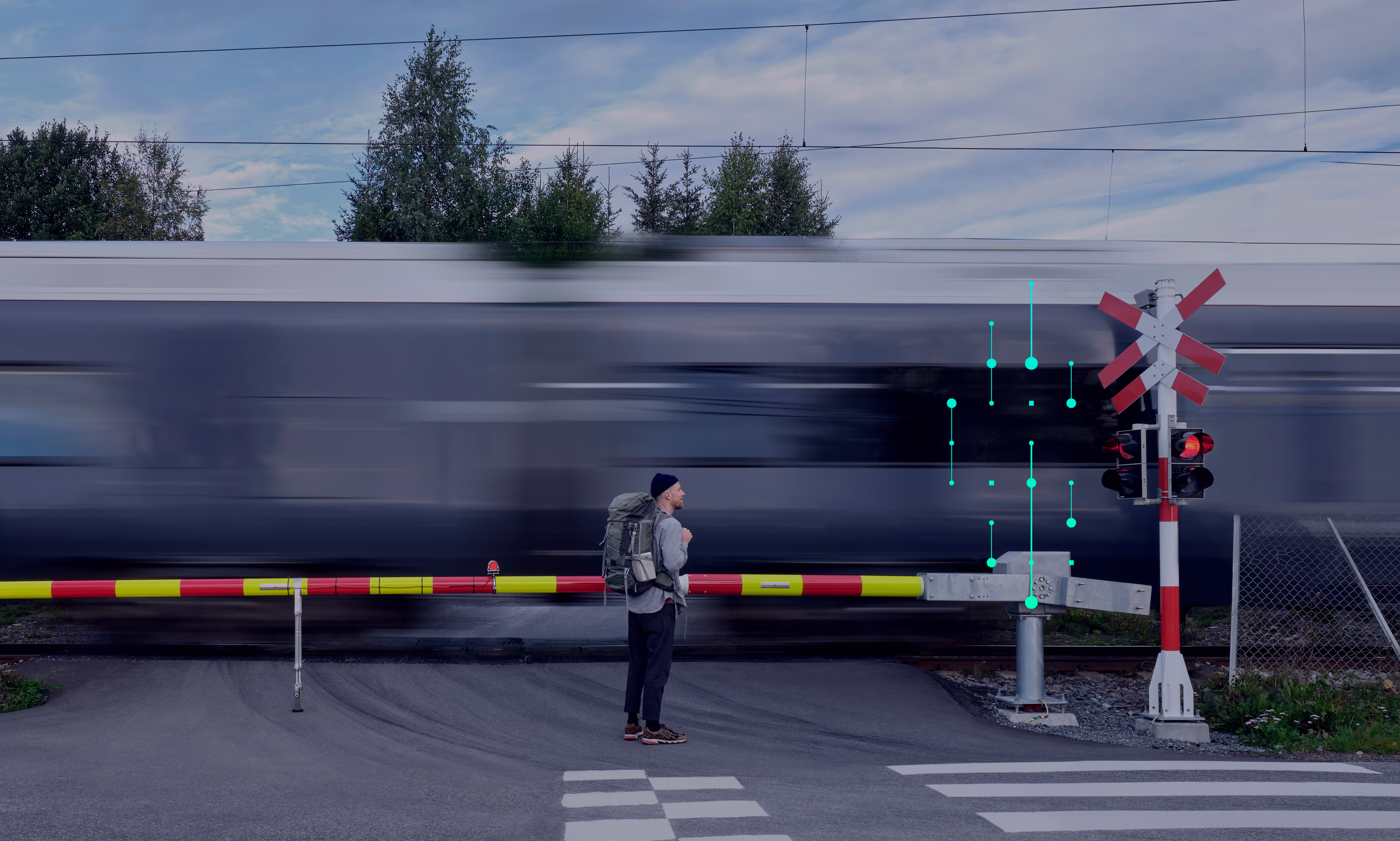 Maximizing capacity and further increasing punctuality on existing rail networks is a challenge. Software-driven technologies from Siemens Mobility provide the solution. Siemens-mobility-innotrans-maximized-throughput