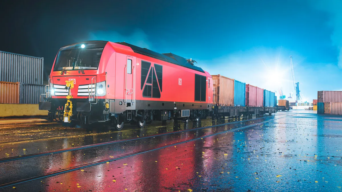 DB Cargo and Siemens Mobility conclude framework agreement for 400