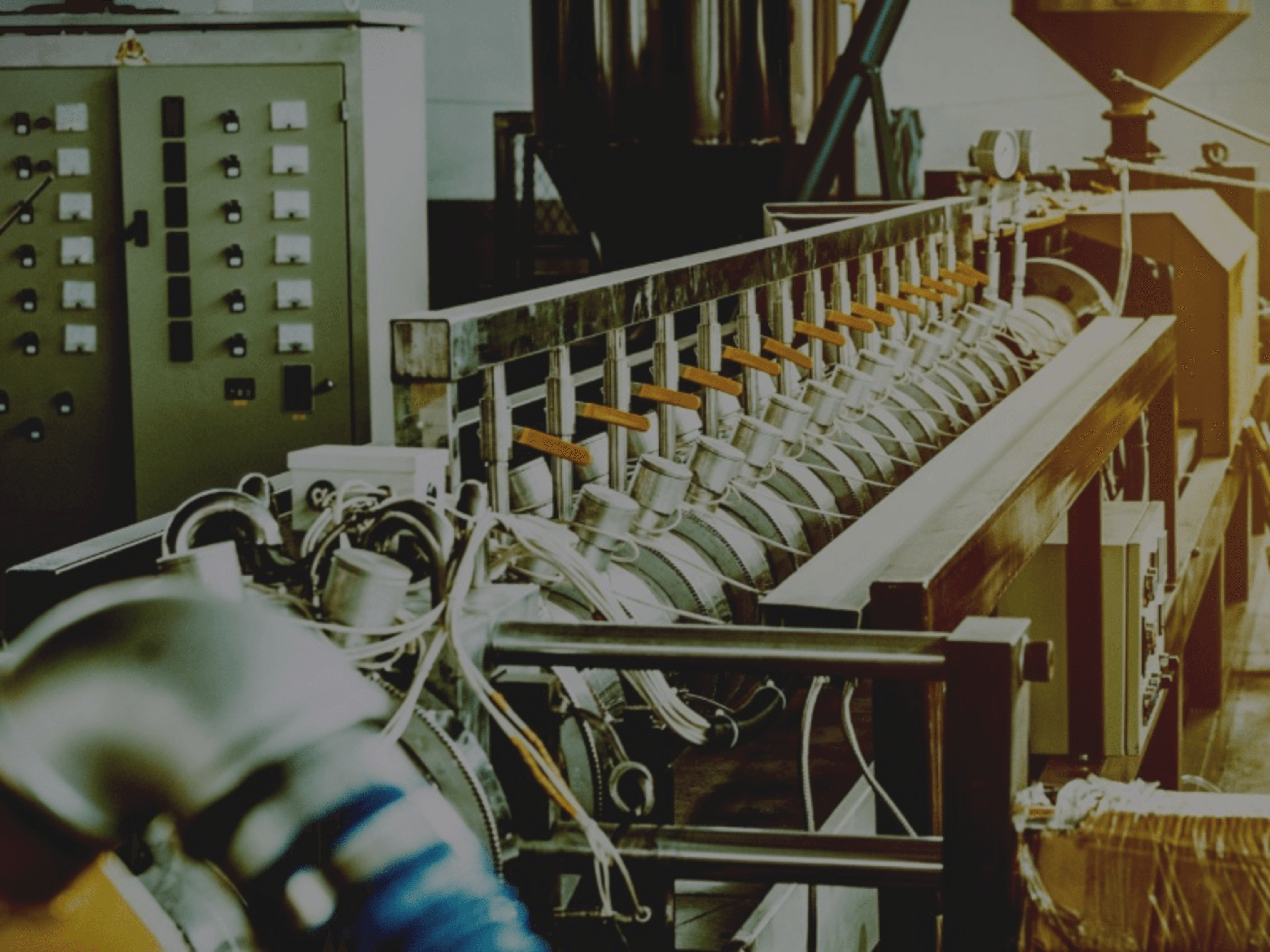 AI-assisted CNC Programming  for Machine Building