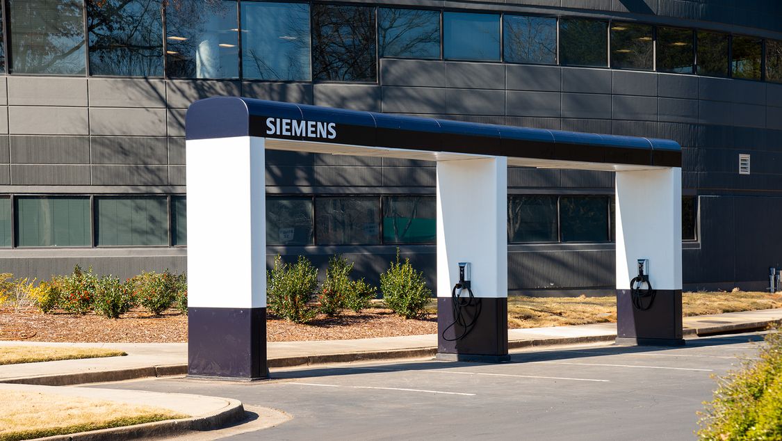 Siemens VersiCharge XL Charging Station