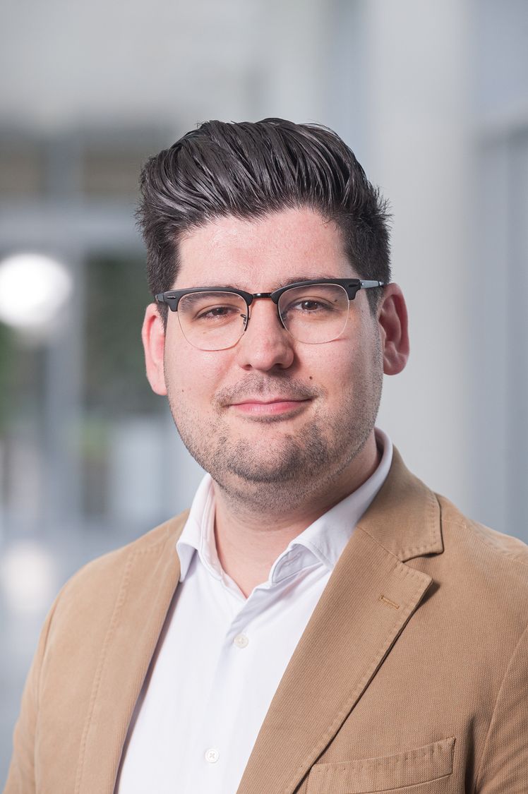 Nick Kiran, account executive, Center of Competence Tank Terminals Siemens